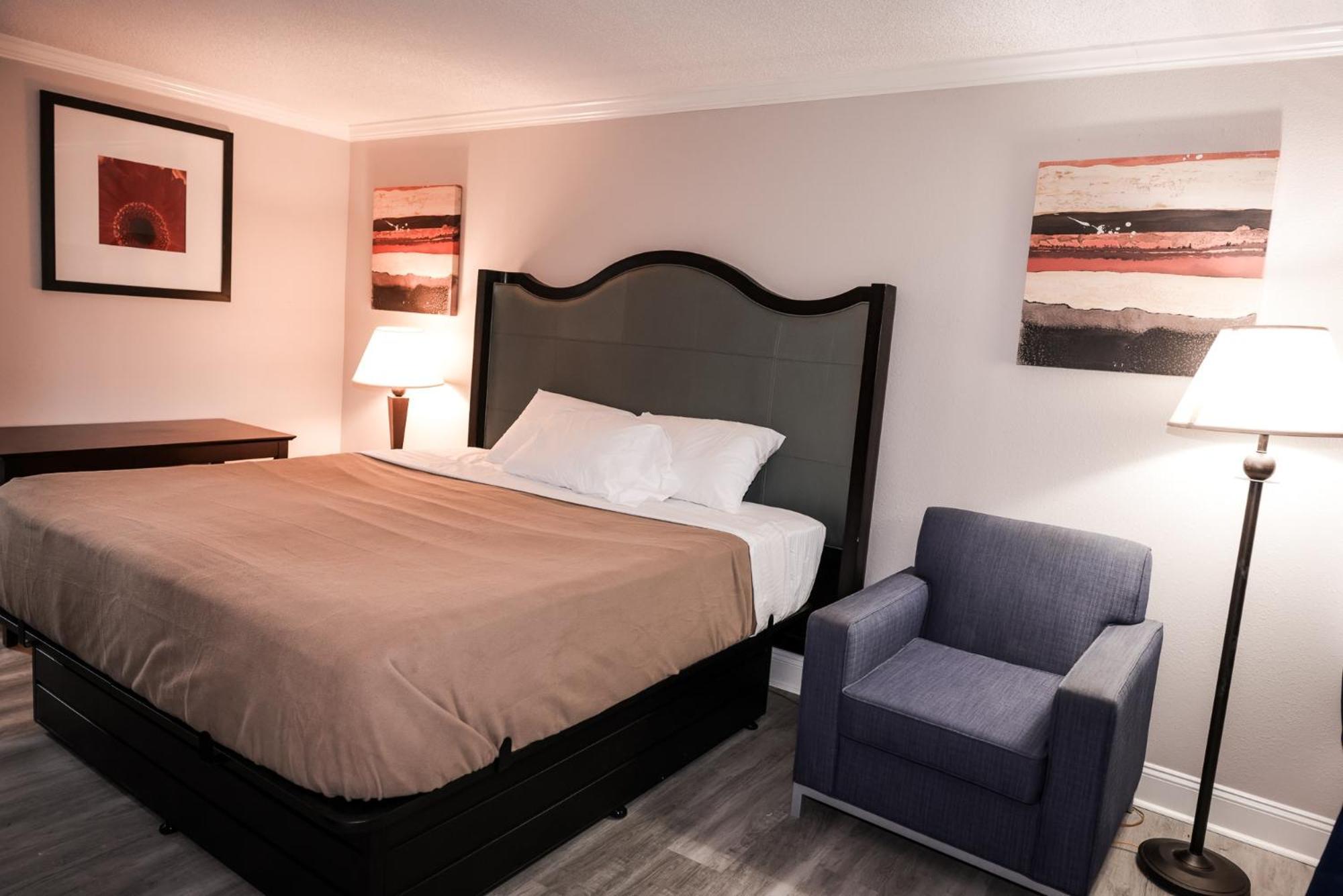 Riverside Inn & Suites By Oyo Danville Ceaser Casino Екстериор снимка